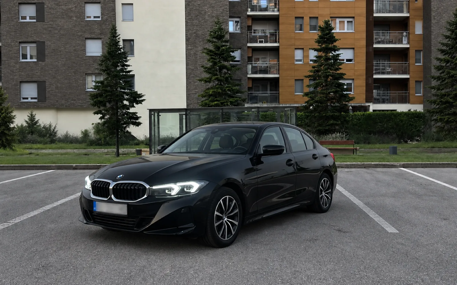 BMW 320d xDrive — rental in Belgrade