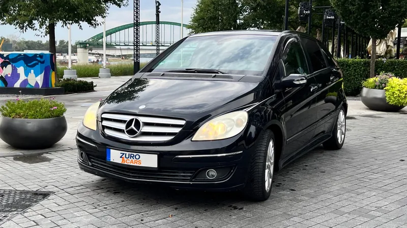 Mercedes B180d — аренда в Белграде