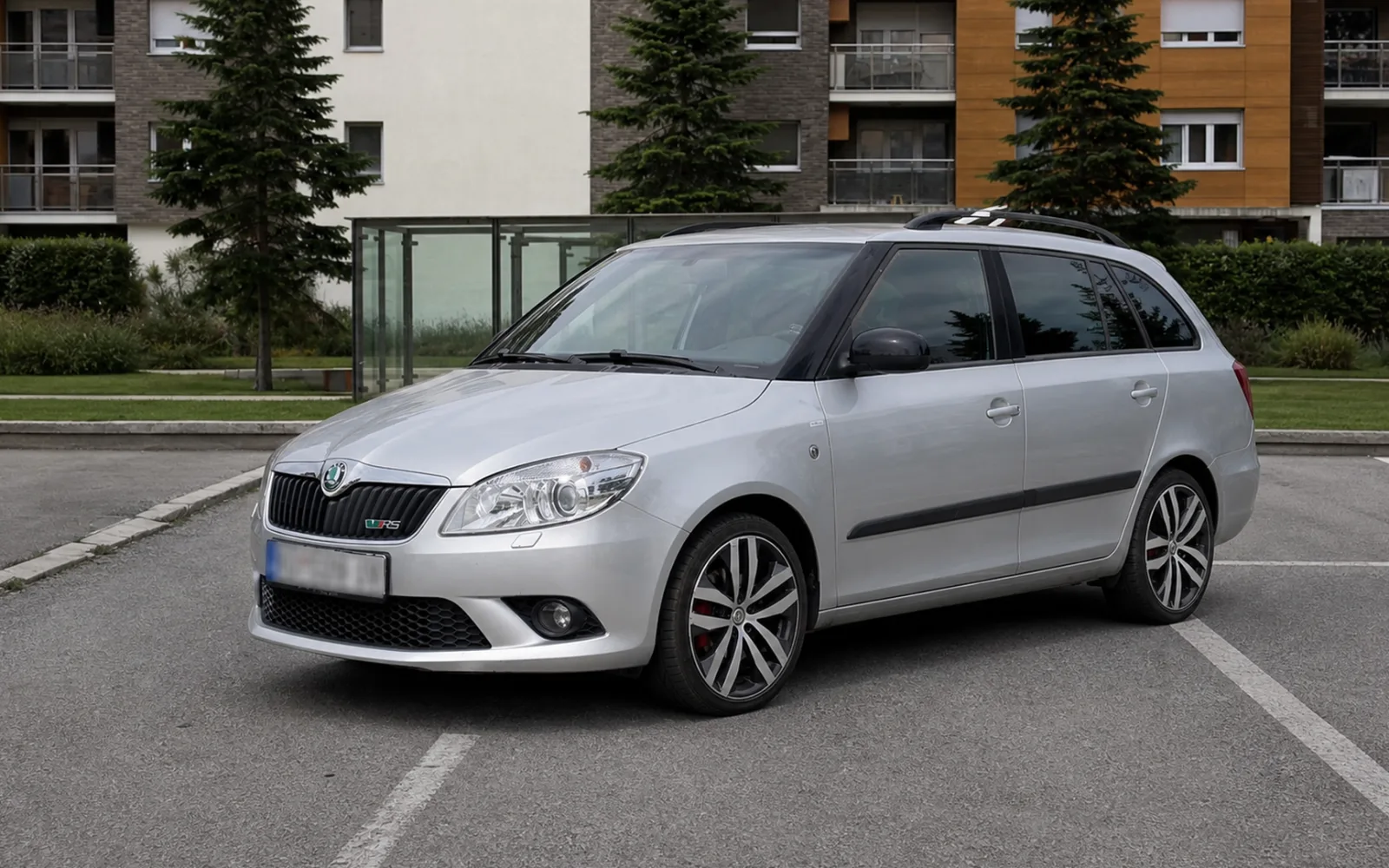 Škoda Fabia vRS — rental in Belgrade